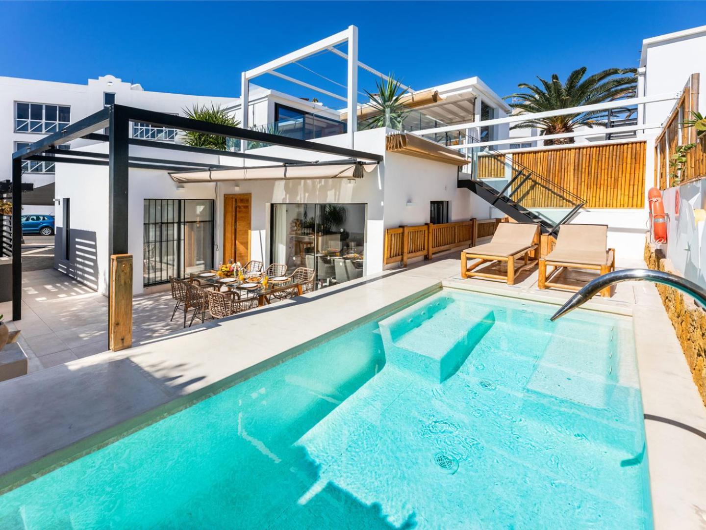 Villa Luxury Sunrise Private Pool Corralejo By Holidays Home Экстерьер фото